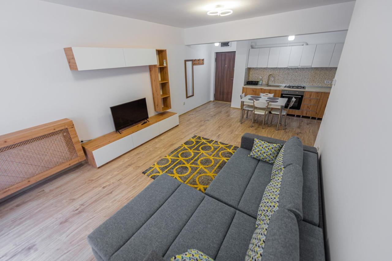 Moonlight Sky Apartment Mamaia