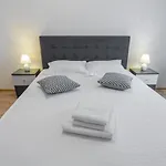 Moonlight Sky Mamaia Apartment